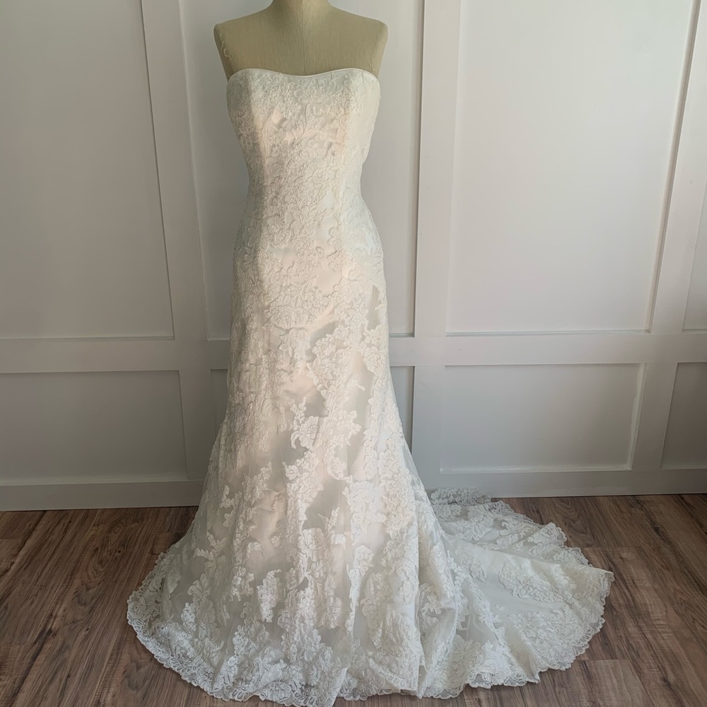 Lace Bridal Gown